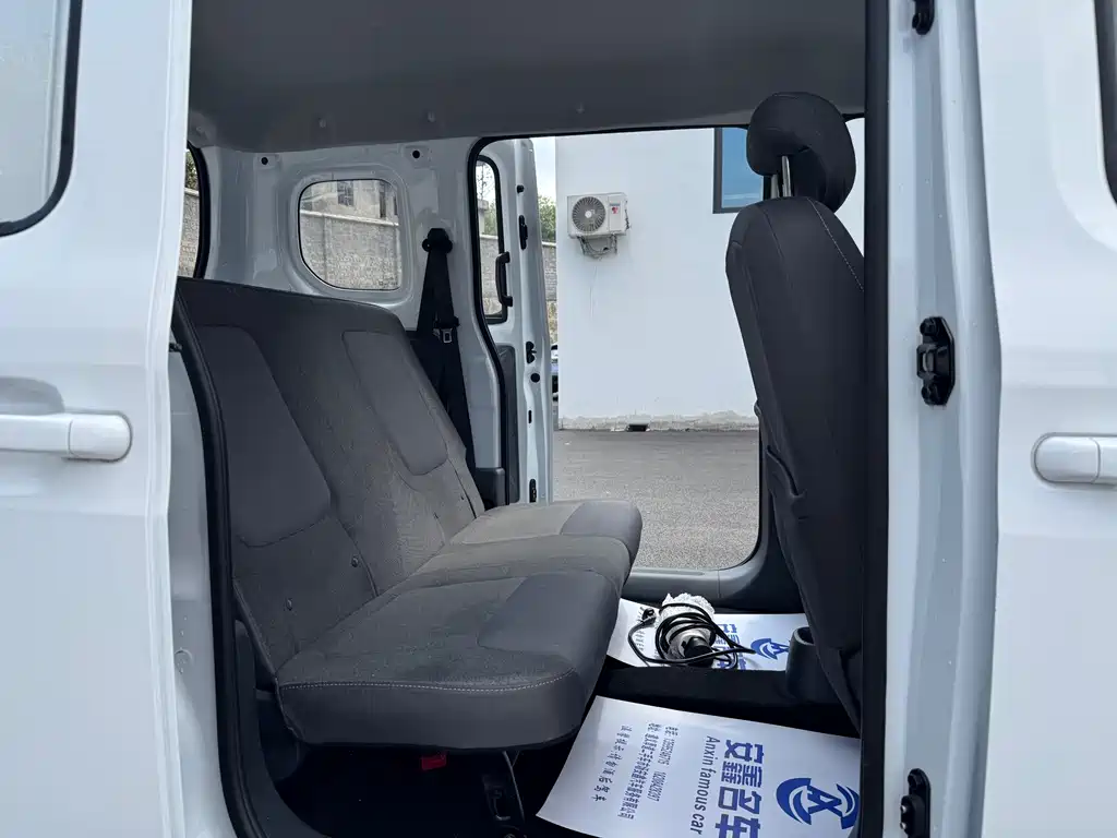 Wuling Zhiguang EV — миниатюра 11