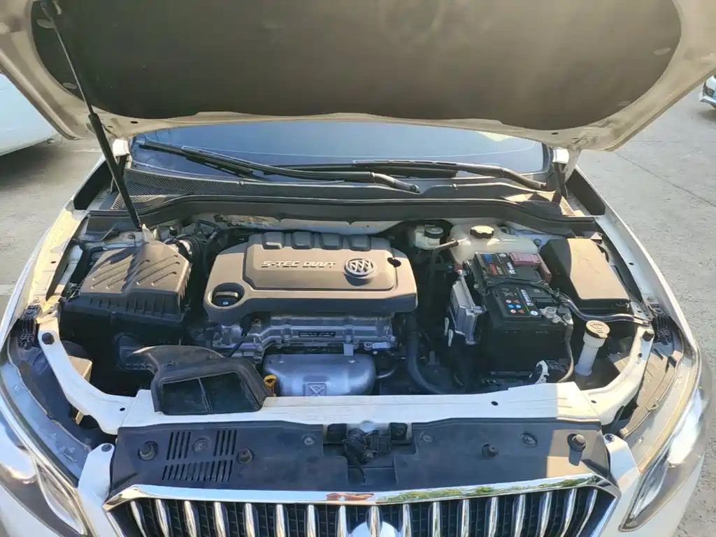 Buick Excelle — миниатюра 20