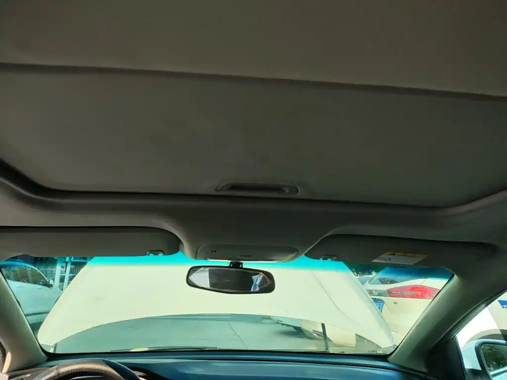 Buick Excelle — миниатюра 18