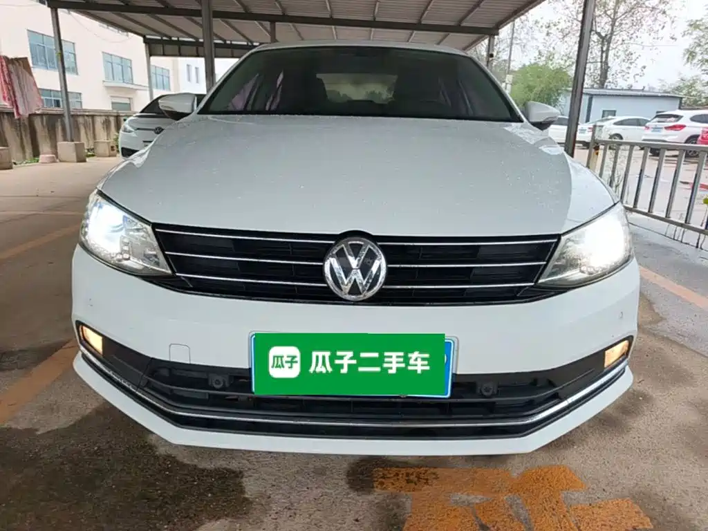 Volkswagen Sagitar — миниатюра 3