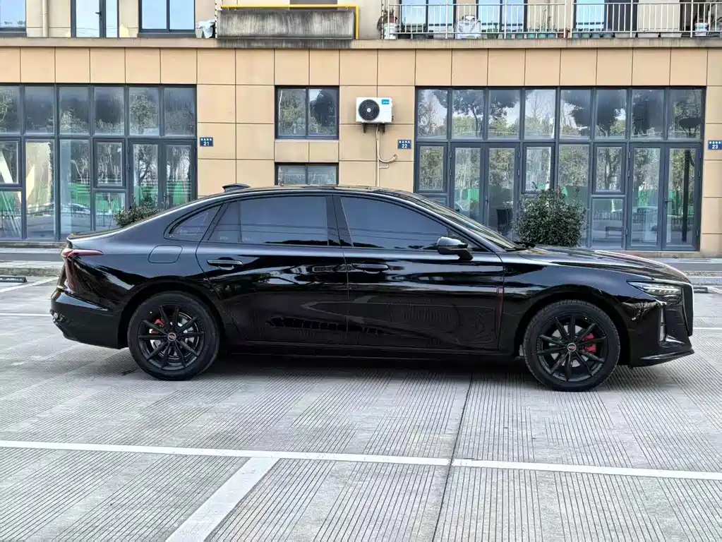 Hongqi Hongqi H5 — миниатюра 3