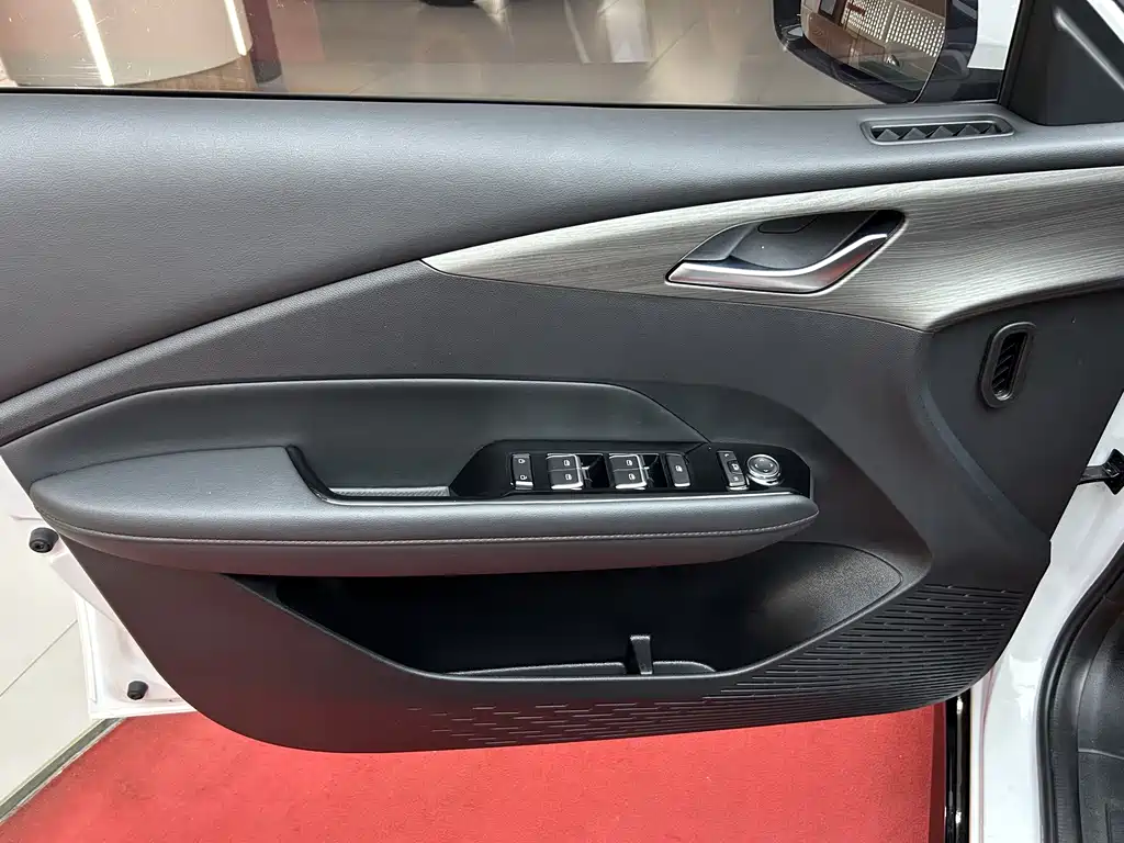 Wuling Xingguang — миниатюра 11