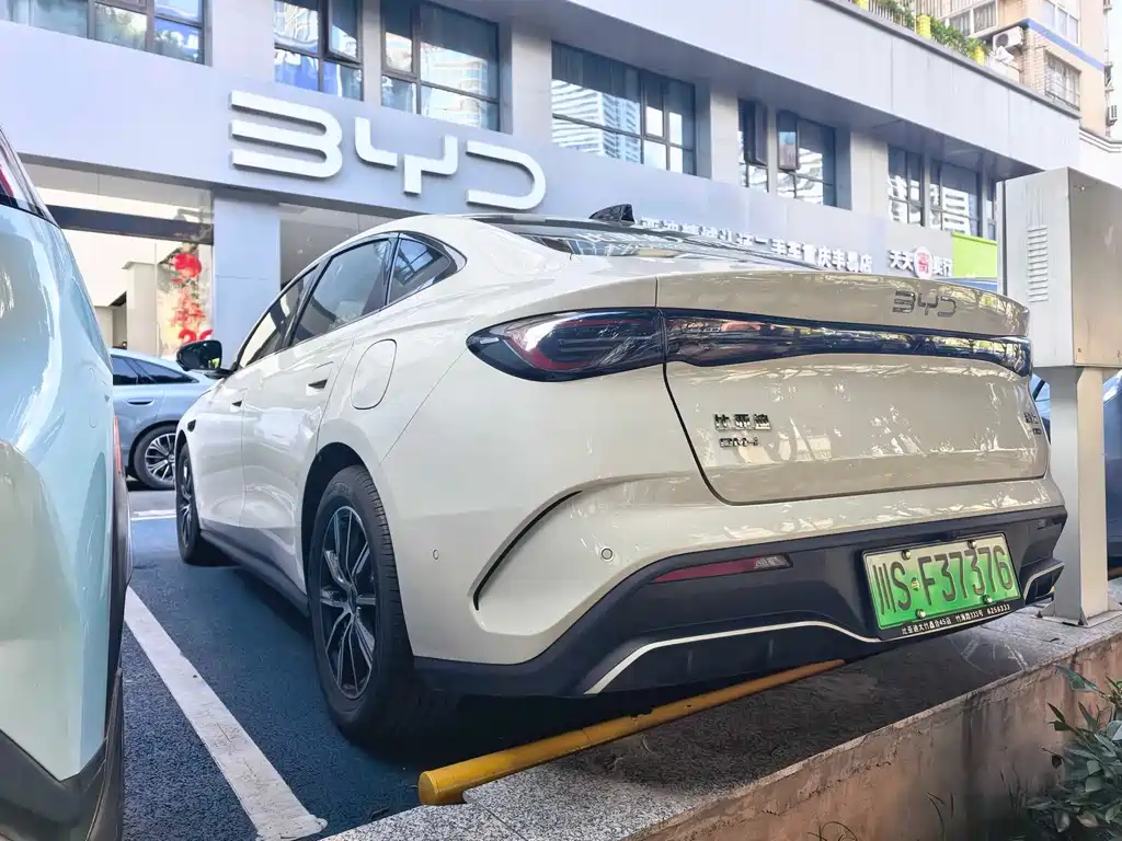 BYD Seal 06 — миниатюра 8