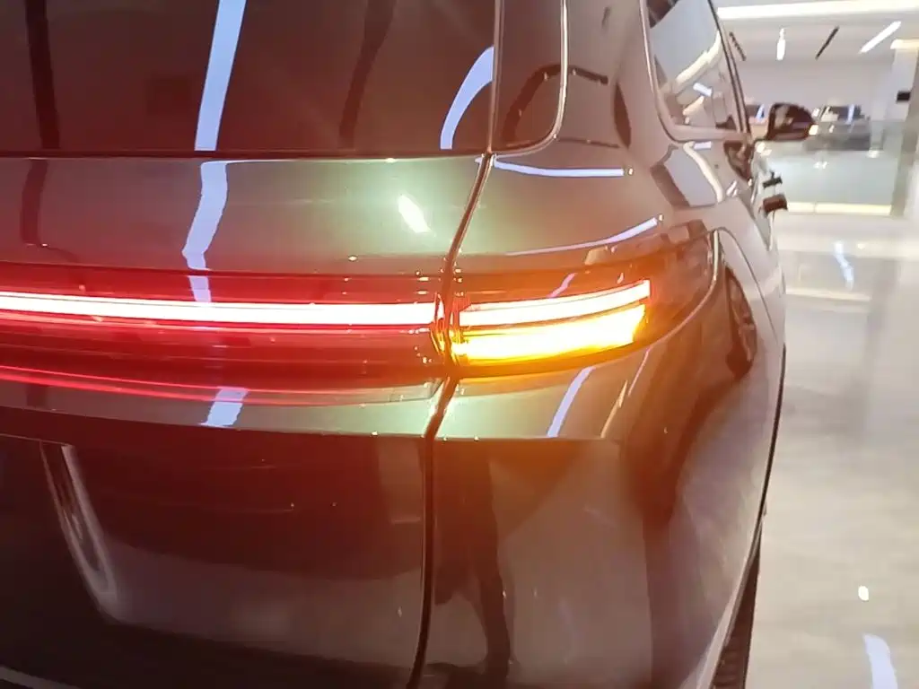 Li Auto Li L9 — миниатюра 8