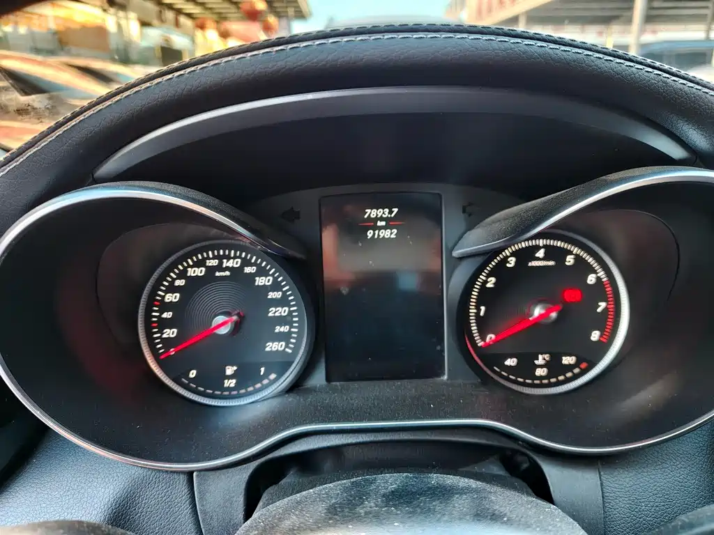 Mercedes-Benz C-Class — миниатюра 7