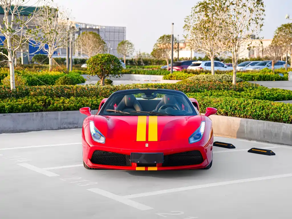 Ferrari 488 — миниатюра 3