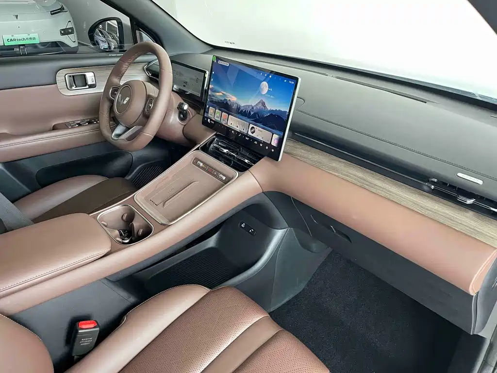 Wuling Xingguang S — миниатюра 12