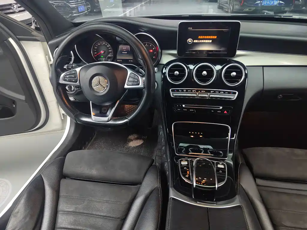 Mercedes-Benz C-Class — миниатюра 6