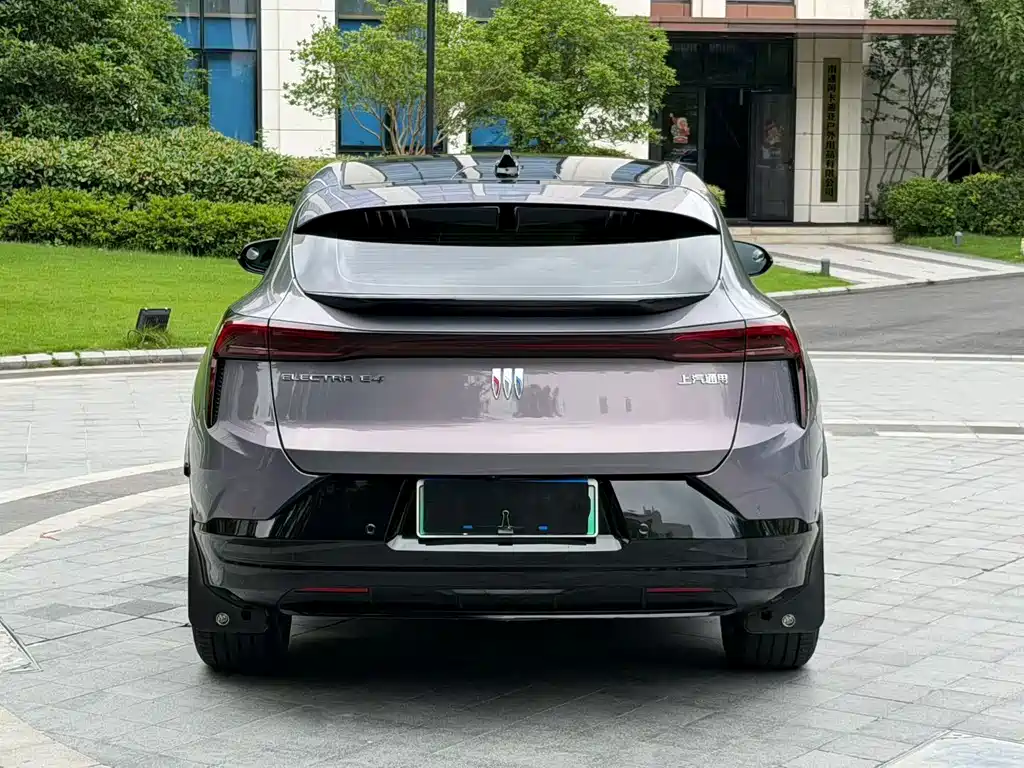 Buick E4 — миниатюра 5