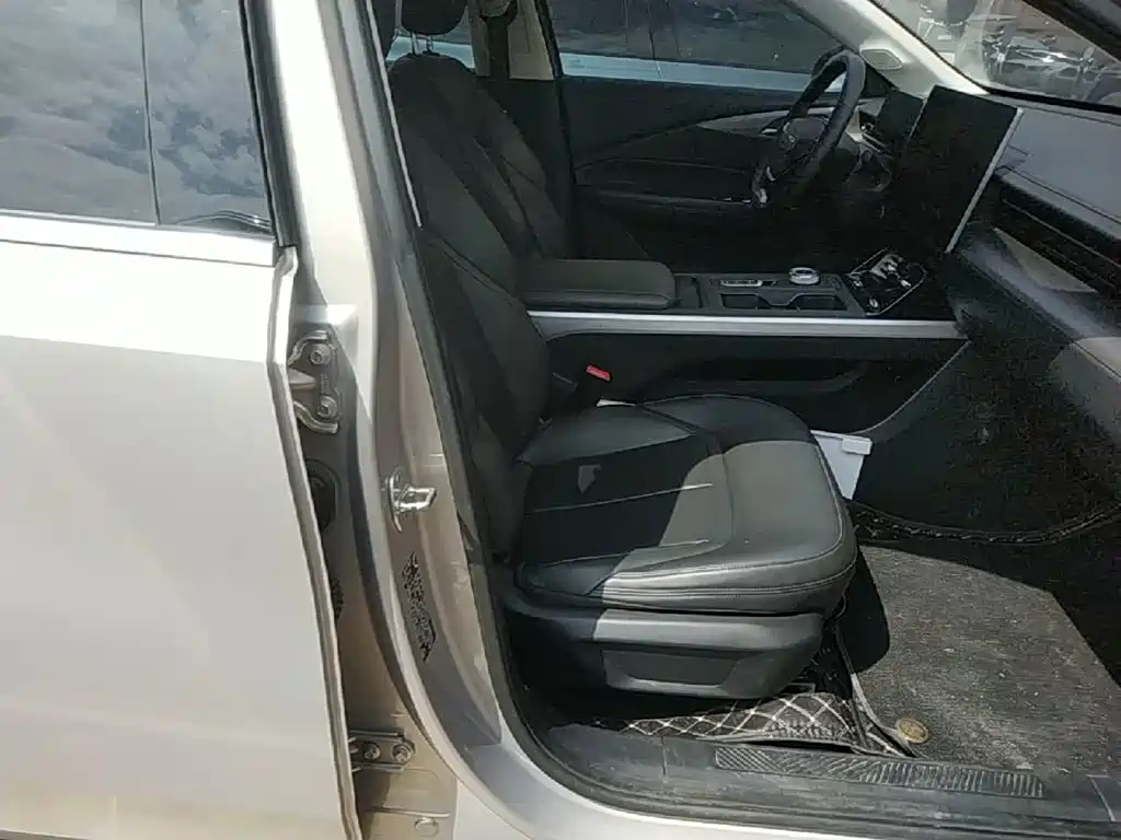 Wuling Xingguang — миниатюра 25