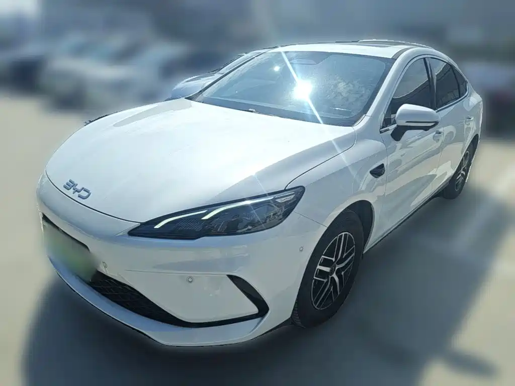 BYD Seal 05 DM-i — миниатюра 3