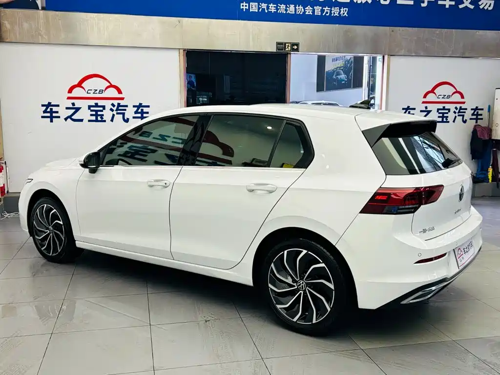 Volkswagen Golf — миниатюра 6