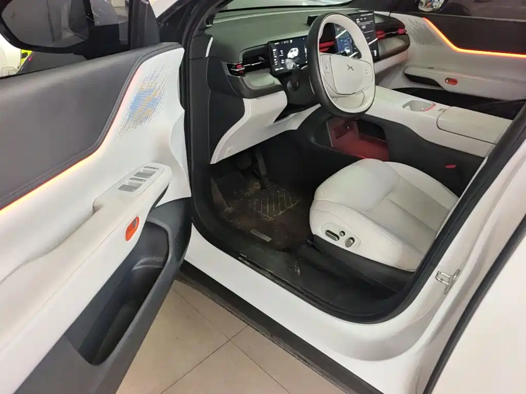 XPeng G6 — миниатюра 16