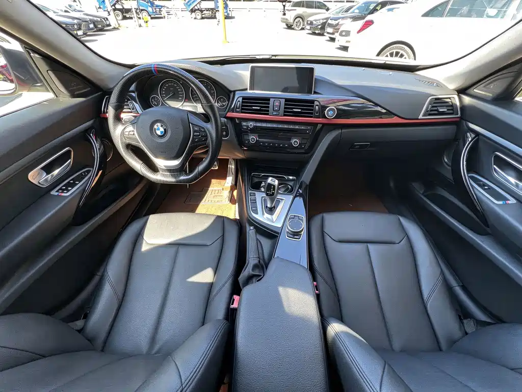 BMW 3 Series GT — миниатюра 8