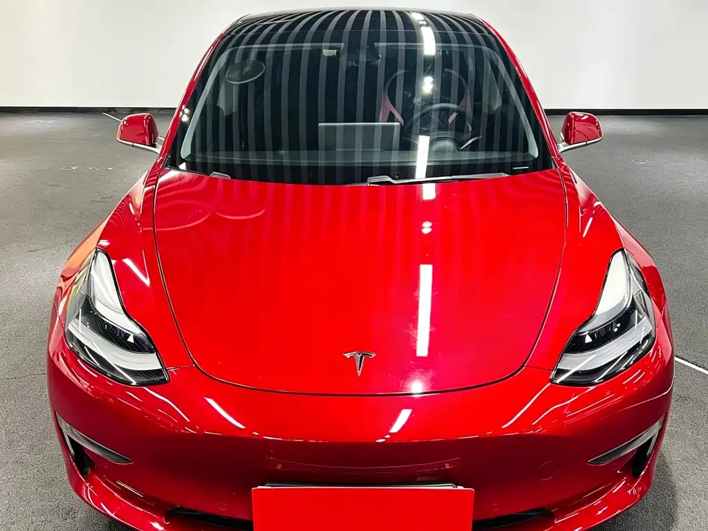 Tesla Model 3 — миниатюра 2