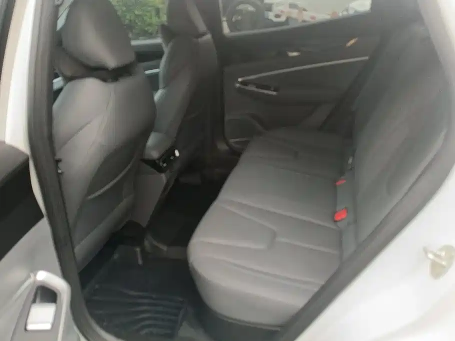 Geely Boyue — миниатюра 10
