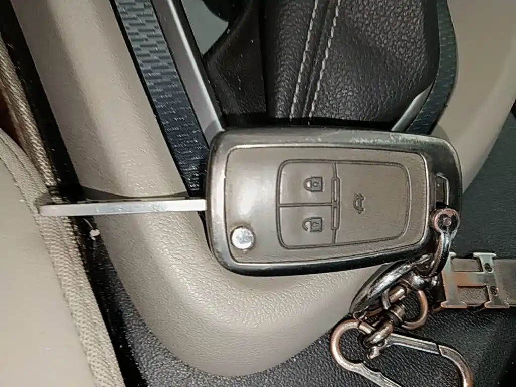 Buick Excelle — миниатюра 9