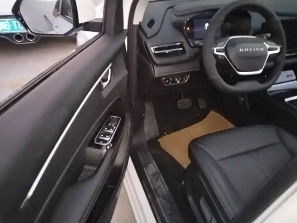 Wuling Victory — миниатюра 16
