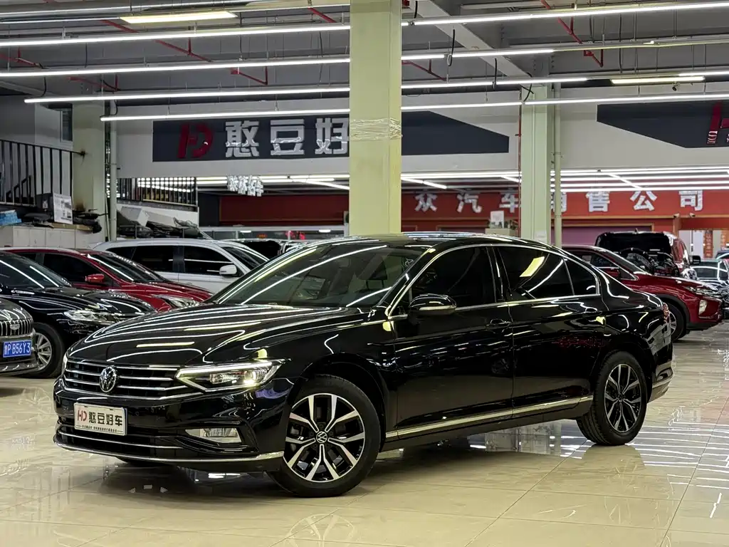 Volkswagen Magotan 2022