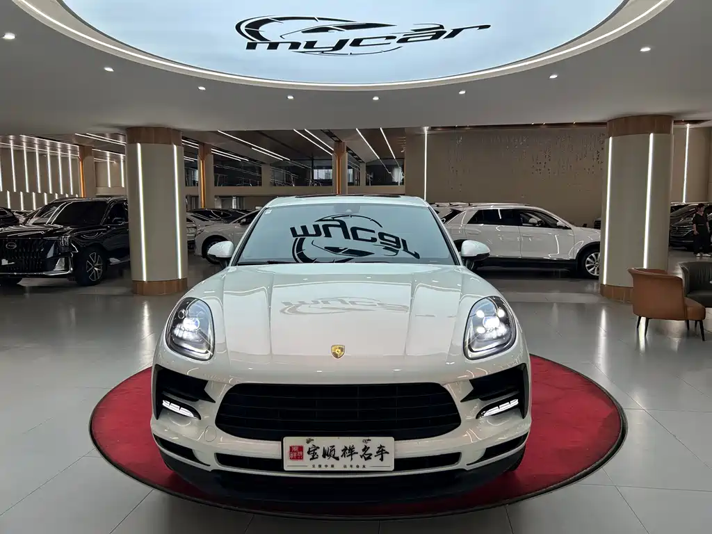 Porsche Macan — миниатюра 2