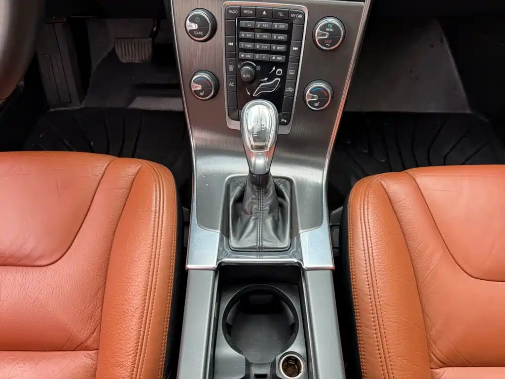 Volvo V60 — миниатюра 7