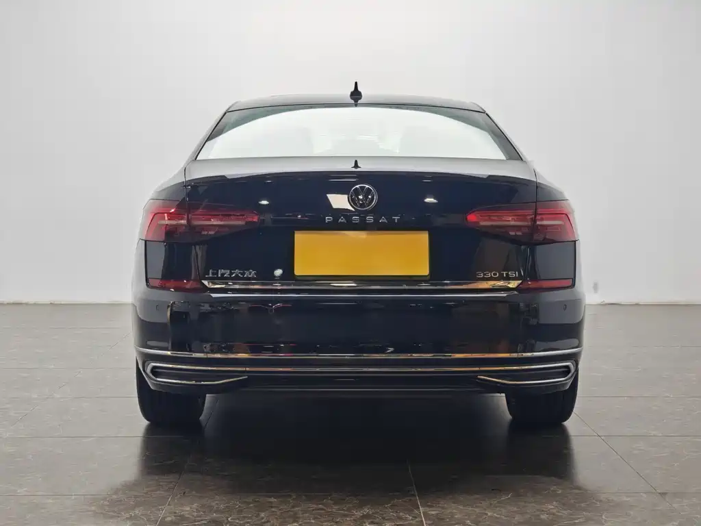 Volkswagen Passat 2020 330TSI Luxury V