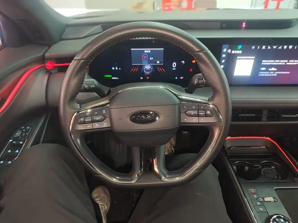 Ford Mondeo — миниатюра 11