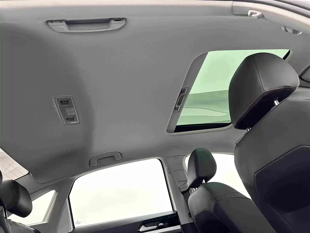 Volkswagen Lavida — миниатюра 22