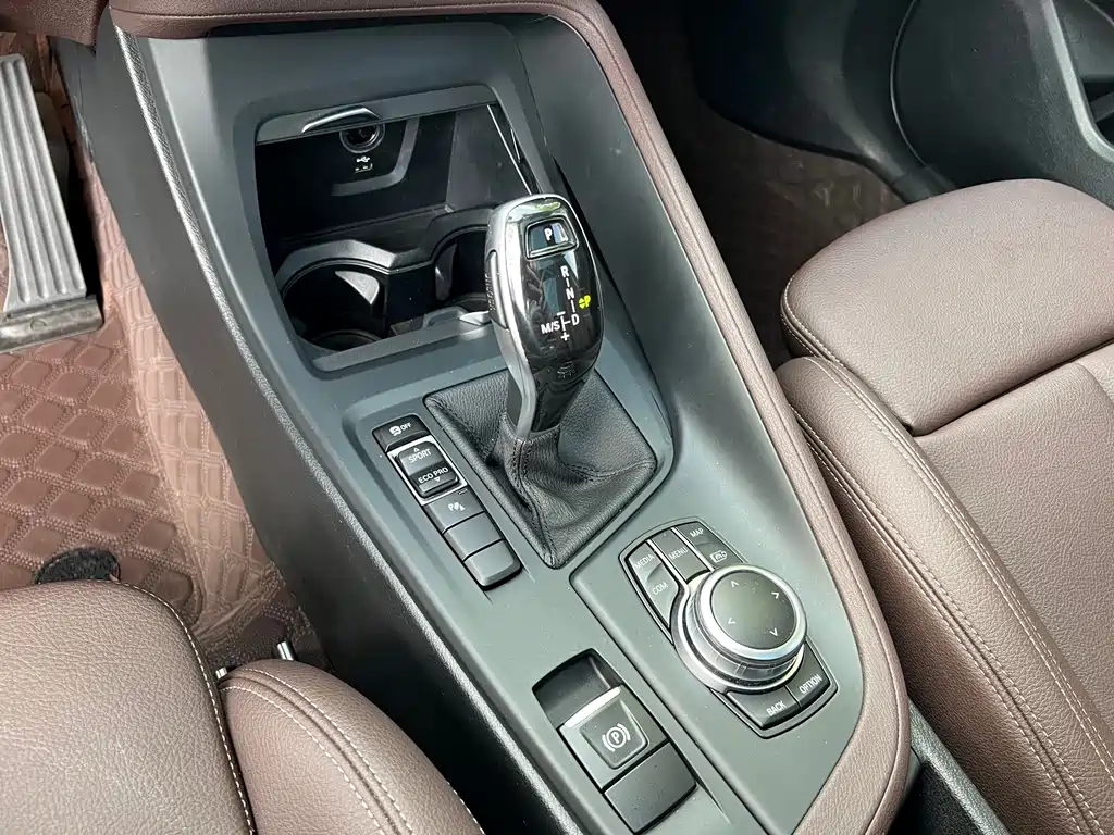 BMW X1 — миниатюра 12