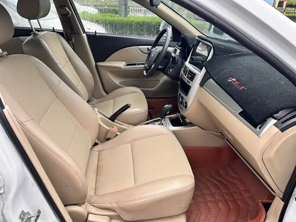 Buick Excelle — миниатюра 10