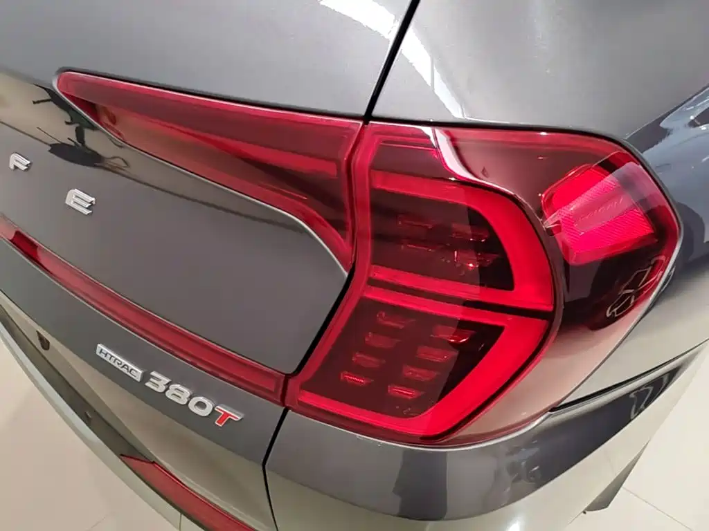 Hyundai Santa Fe — миниатюра 8