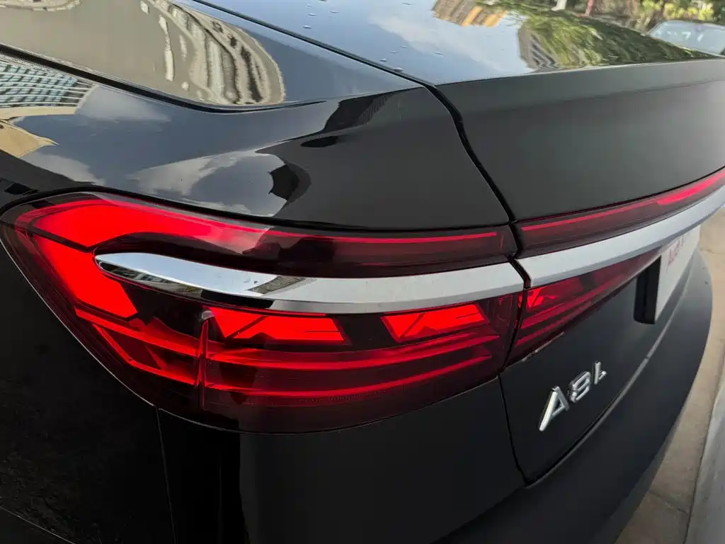 Audi A8 — миниатюра 9