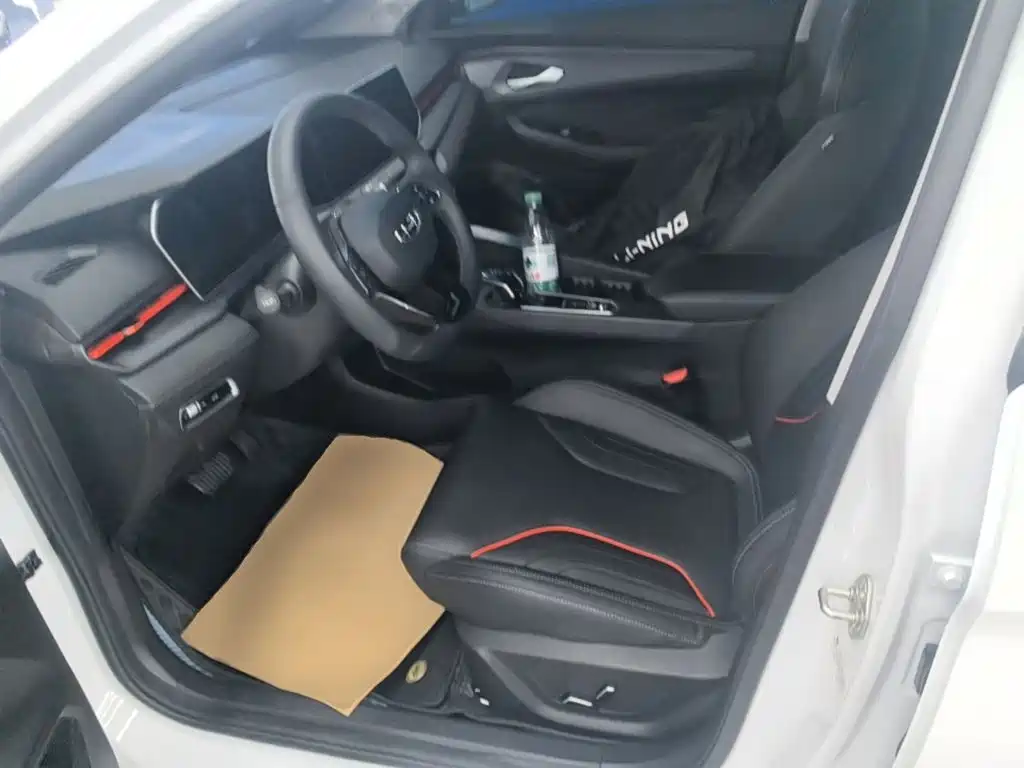 Geely Binrui — миниатюра 15