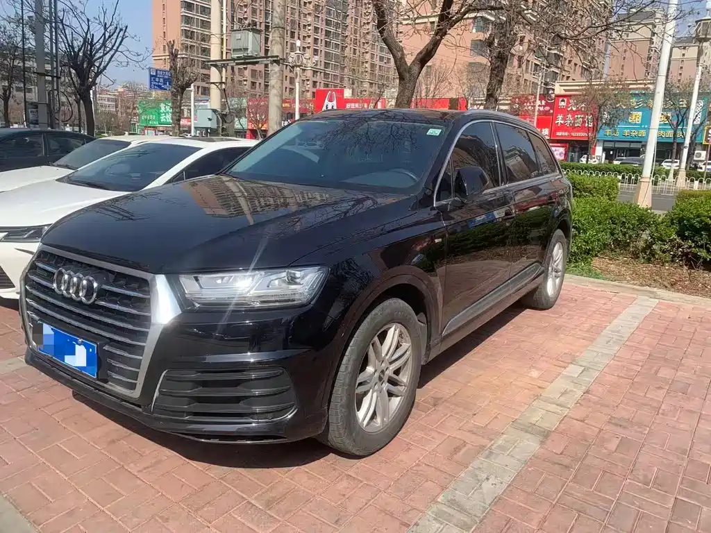 Audi Q7 2018