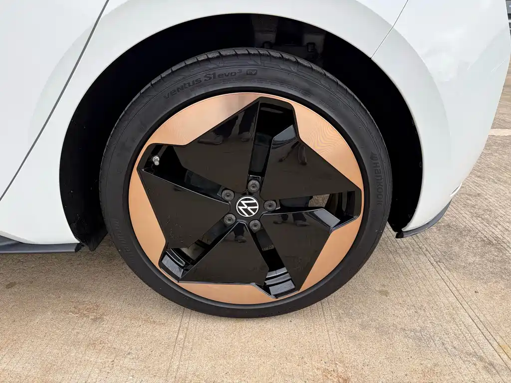 Volkswagen ID.3 — миниатюра 9