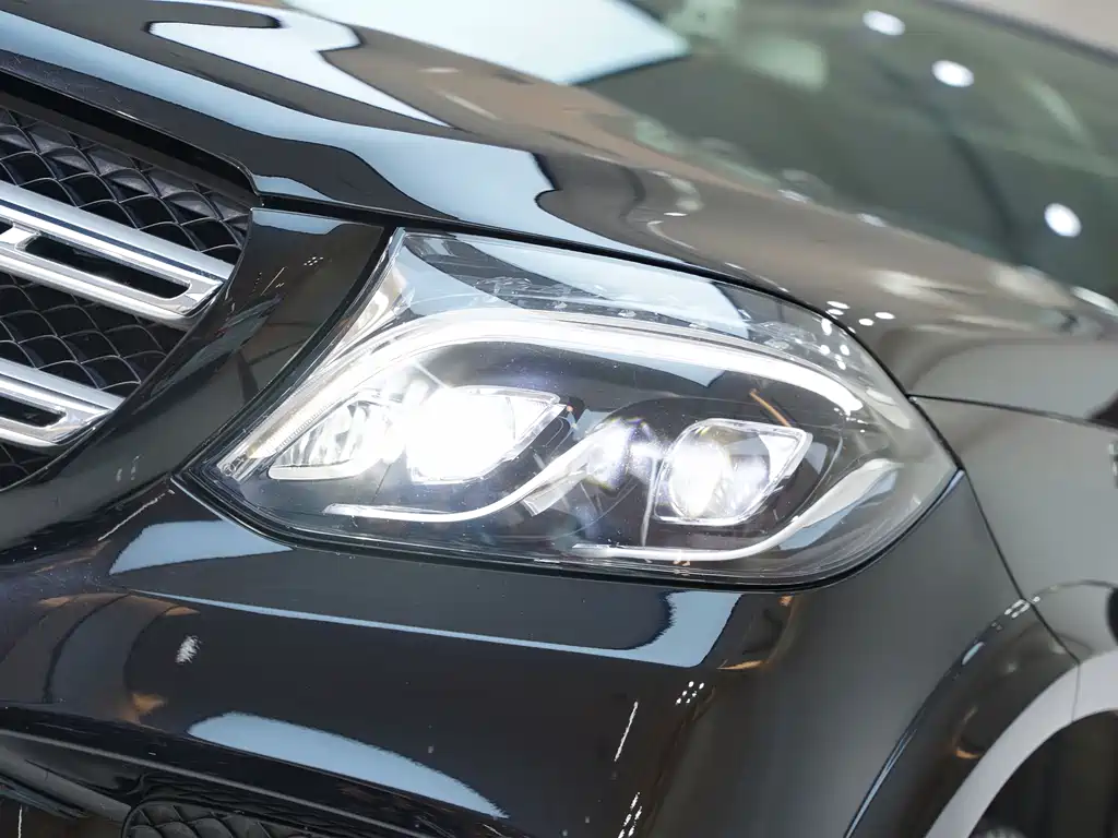 Mercedes-Benz GLS 2017 GLS 400 4MATIC