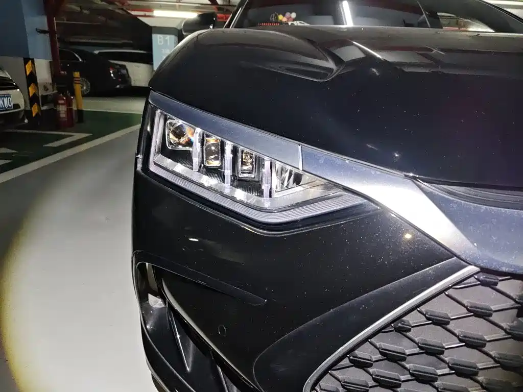 BYD Han — миниатюра 7