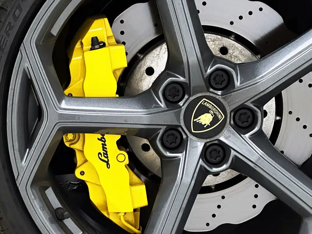 LAMBORGHINI HURACÁN