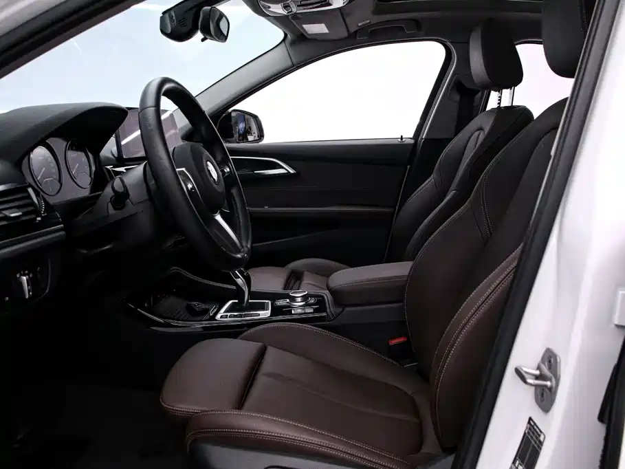 BMW 1 Series — миниатюра 13