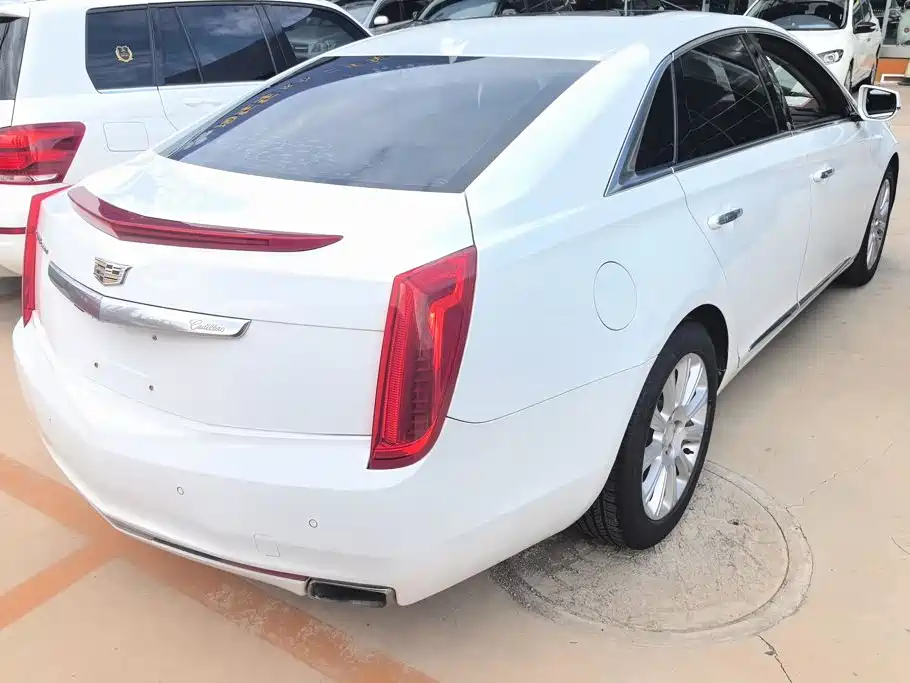 Cadillac XTS — миниатюра 3
