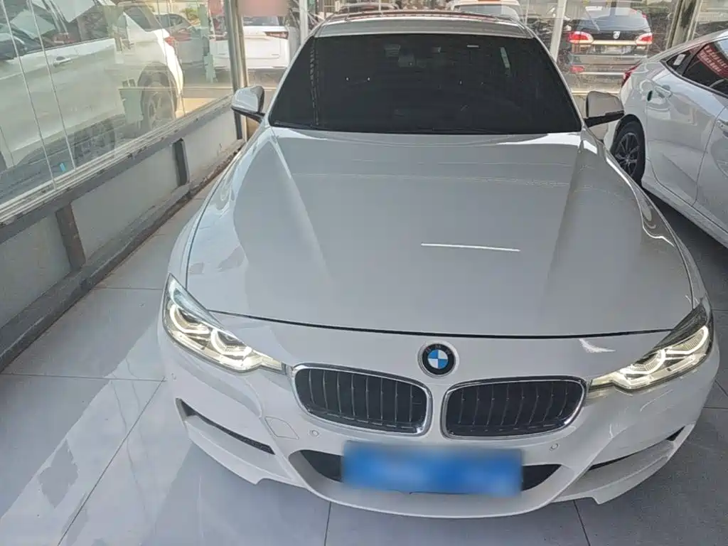 BMW 3 Series — миниатюра 3