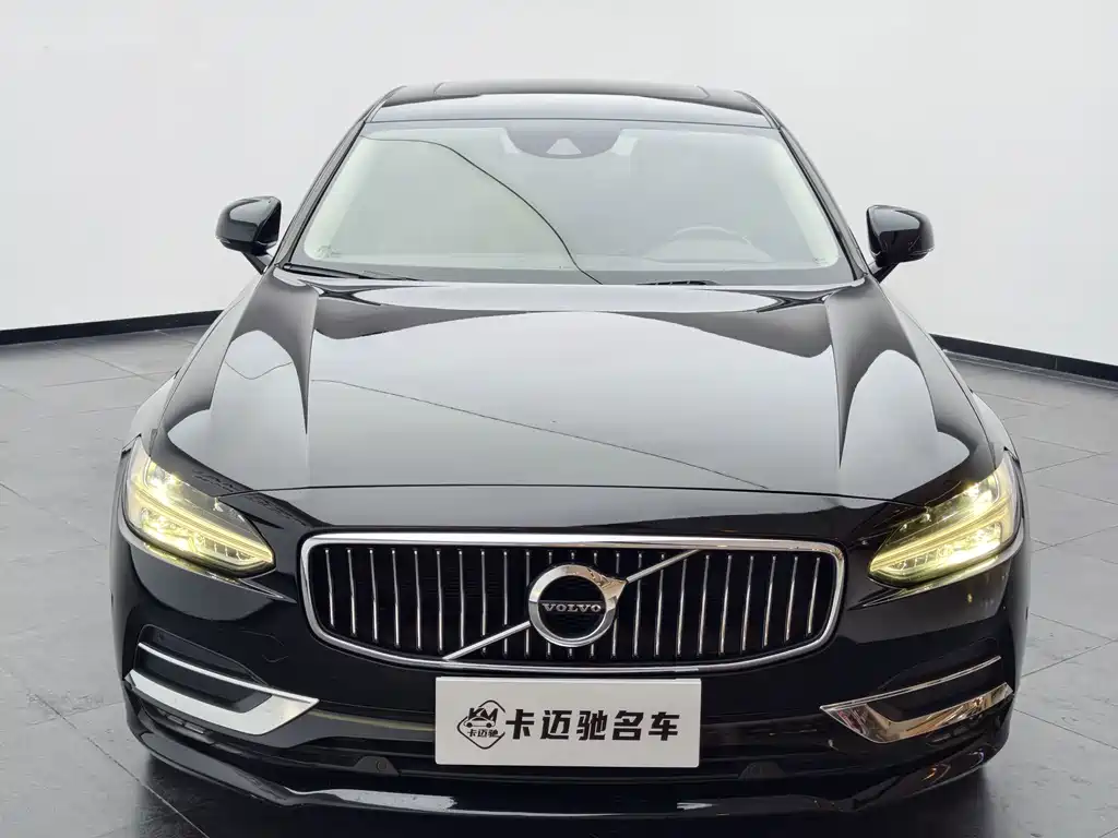 Volvo S90 — миниатюра 3