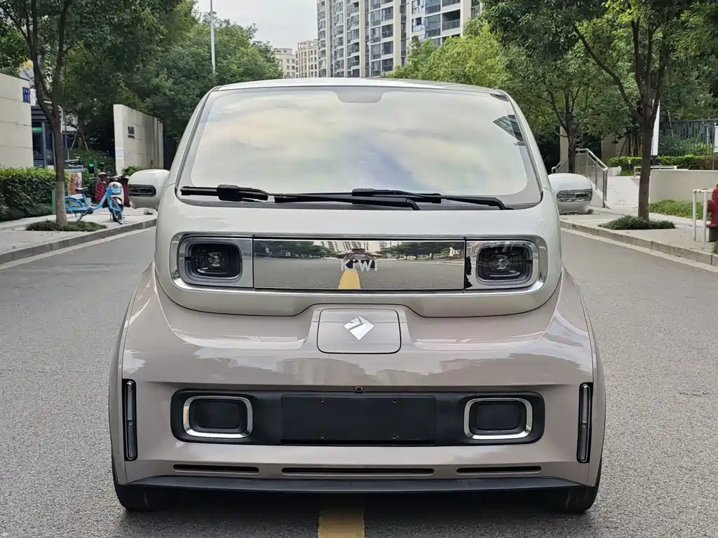Baojun KiWi EV — миниатюра 8