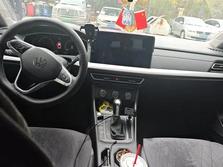 Volkswagen Lavida — миниатюра 12
