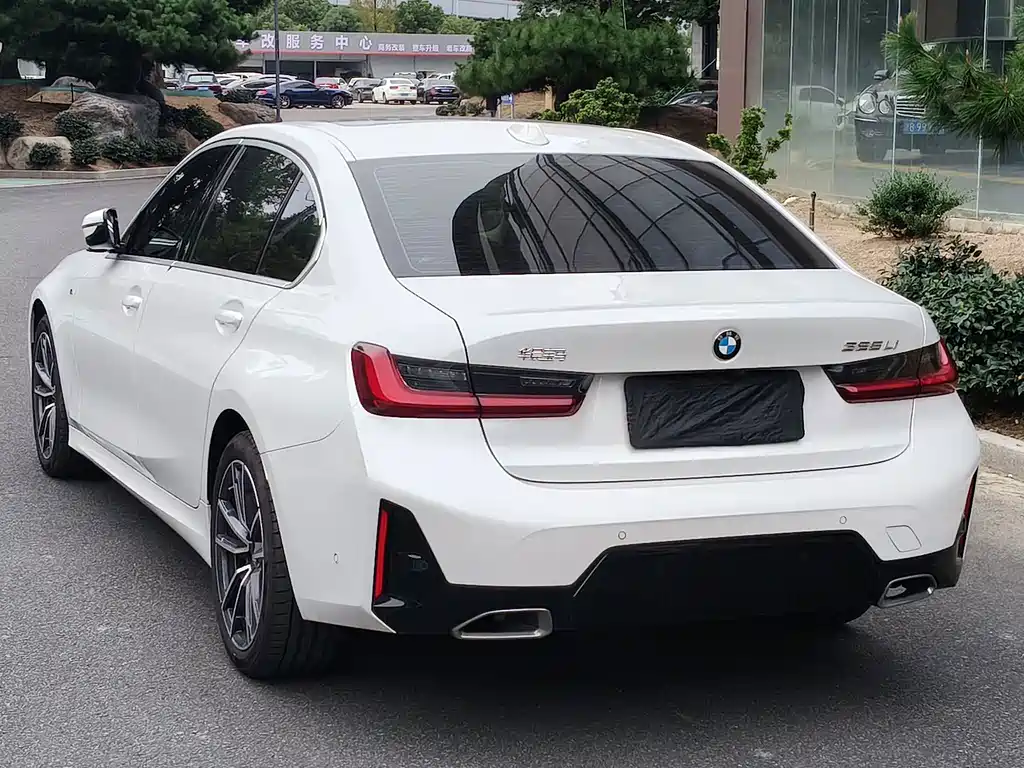 BMW 3 Series — миниатюра 18