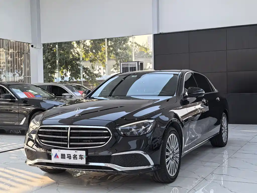Mercedes-Benz E-Class 2023