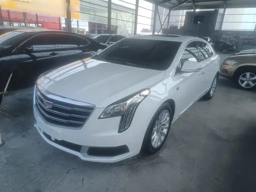 Cadillac XTS 2018 28T