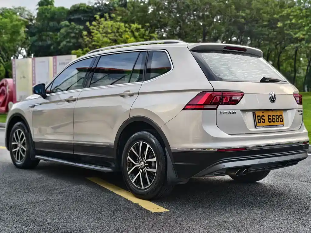 Volkswagen Tiguan L — миниатюра 5