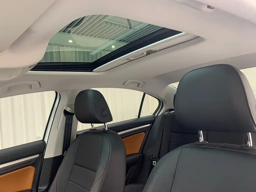 Volkswagen Bora 2023 200TSI DSG