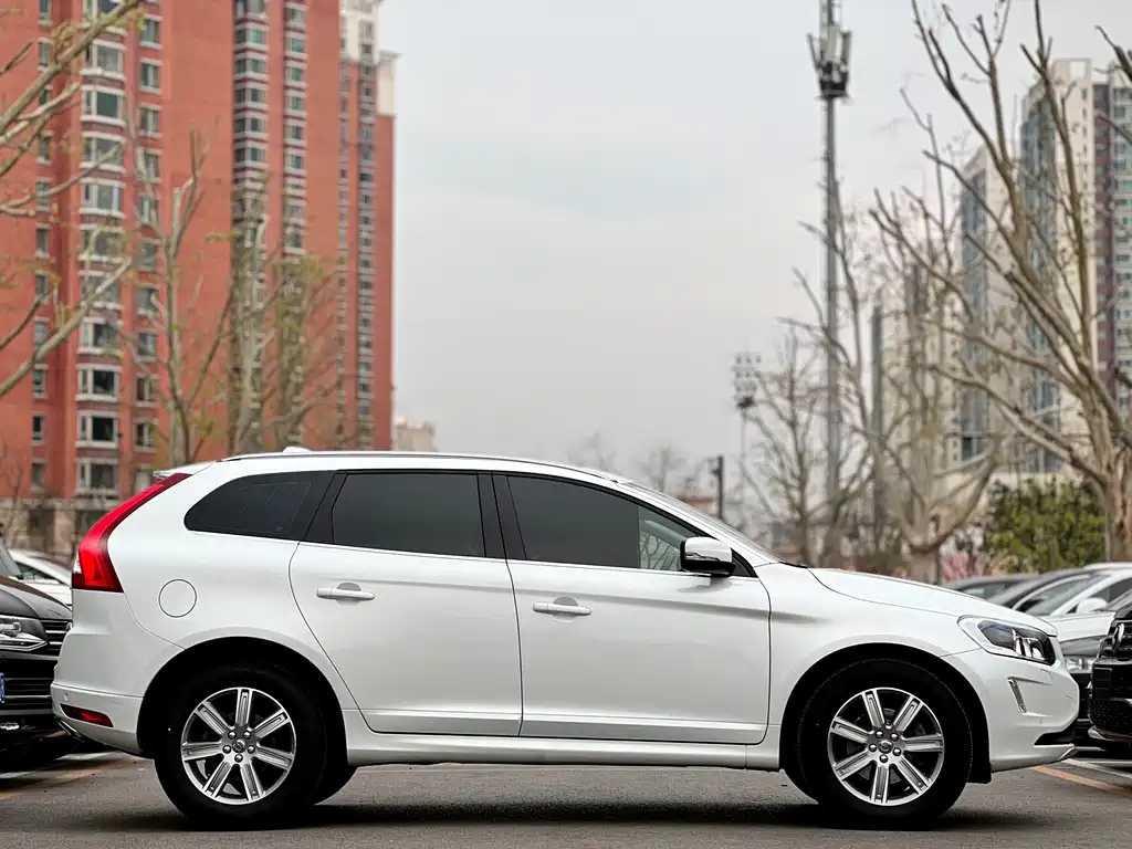 Volvo XC60 2017 T5 AWD
